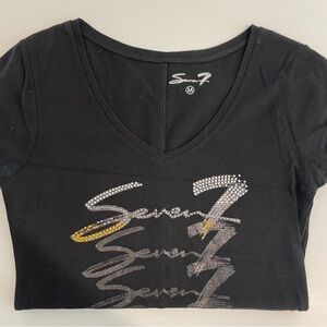 Seven7 Women's Black V-Neck Top